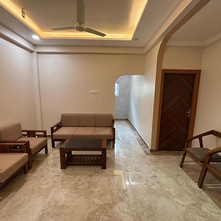 Tiruchirappalli Srirangam Nandavanam Service Apartments מראה חיצוני תמונה