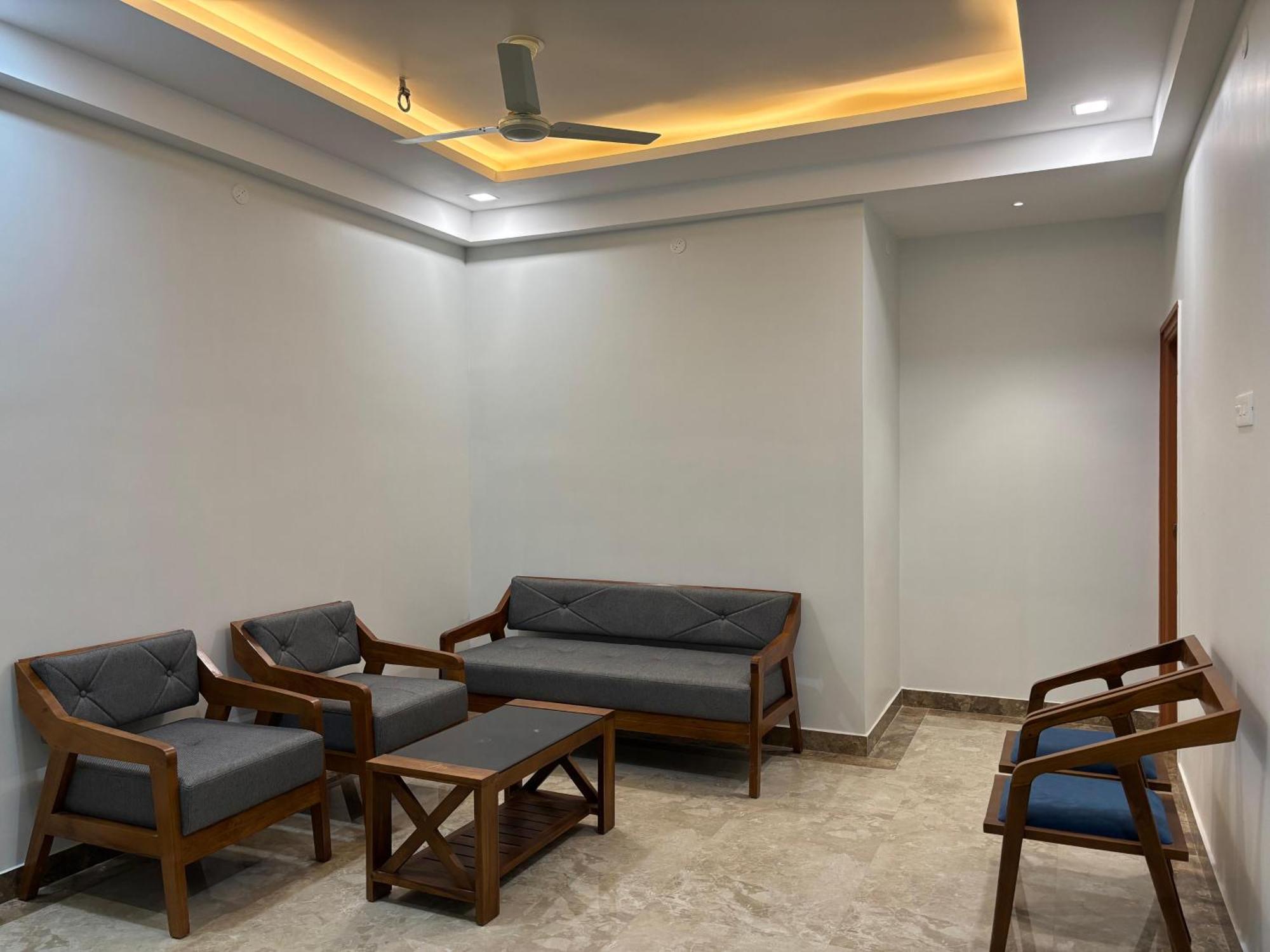 Tiruchirappalli Srirangam Nandavanam Service Apartments מראה חיצוני תמונה
